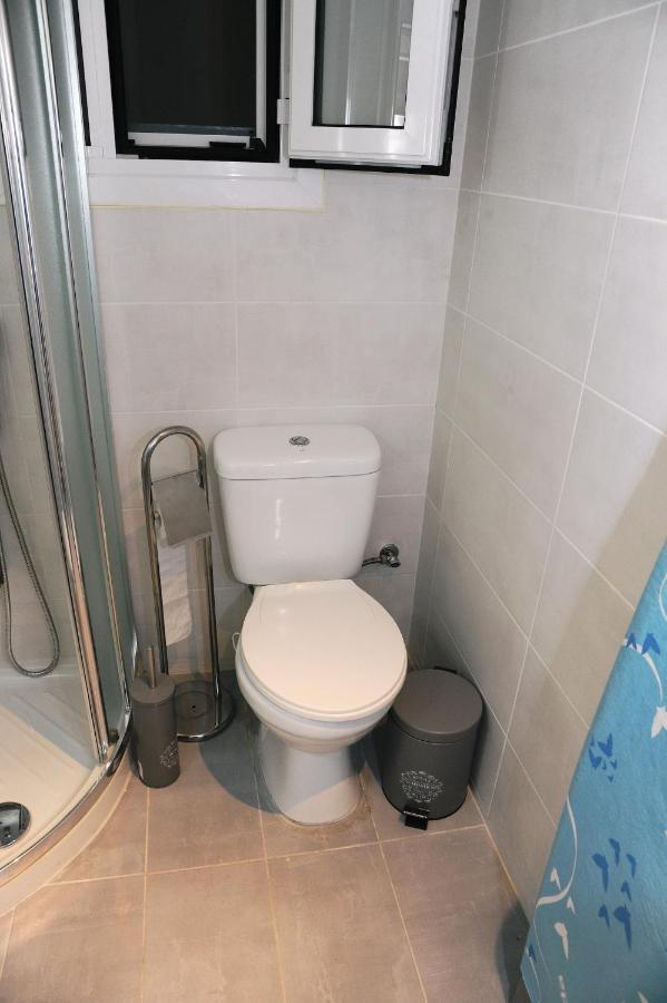 Freatida Apartment ピレウス エクステリア 写真